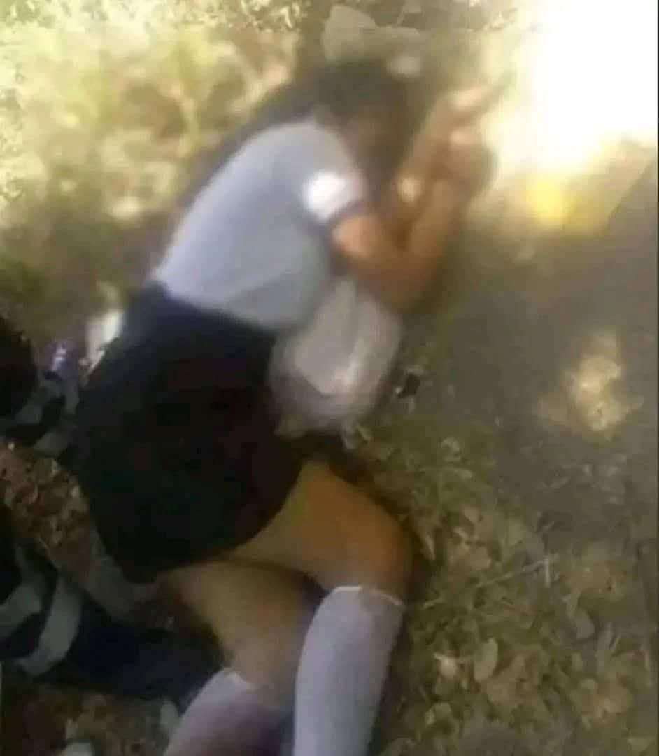 Urge localizar a sus familiares. Está joven en la call..ver mas